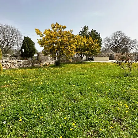 Trulli In Contrada *
