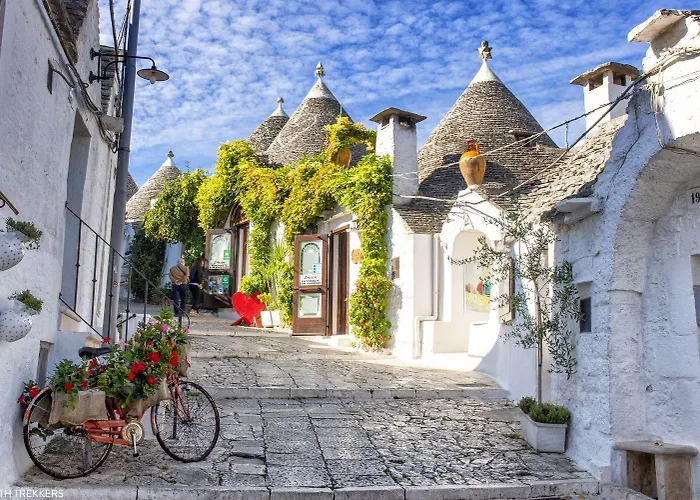 Trulli In Contrada Ночи