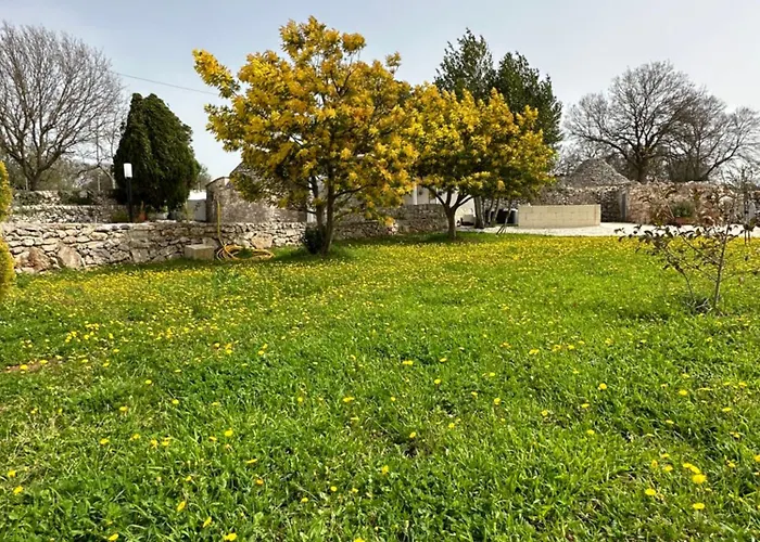 Trulli In Contrada *